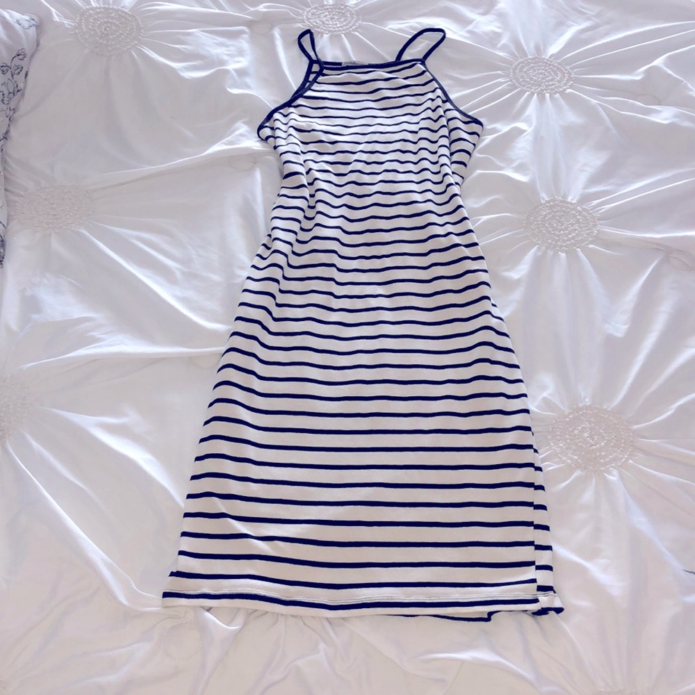 HIGH NECK BODYCON STRIPE MIDI DRESS - Picture 2 of 3